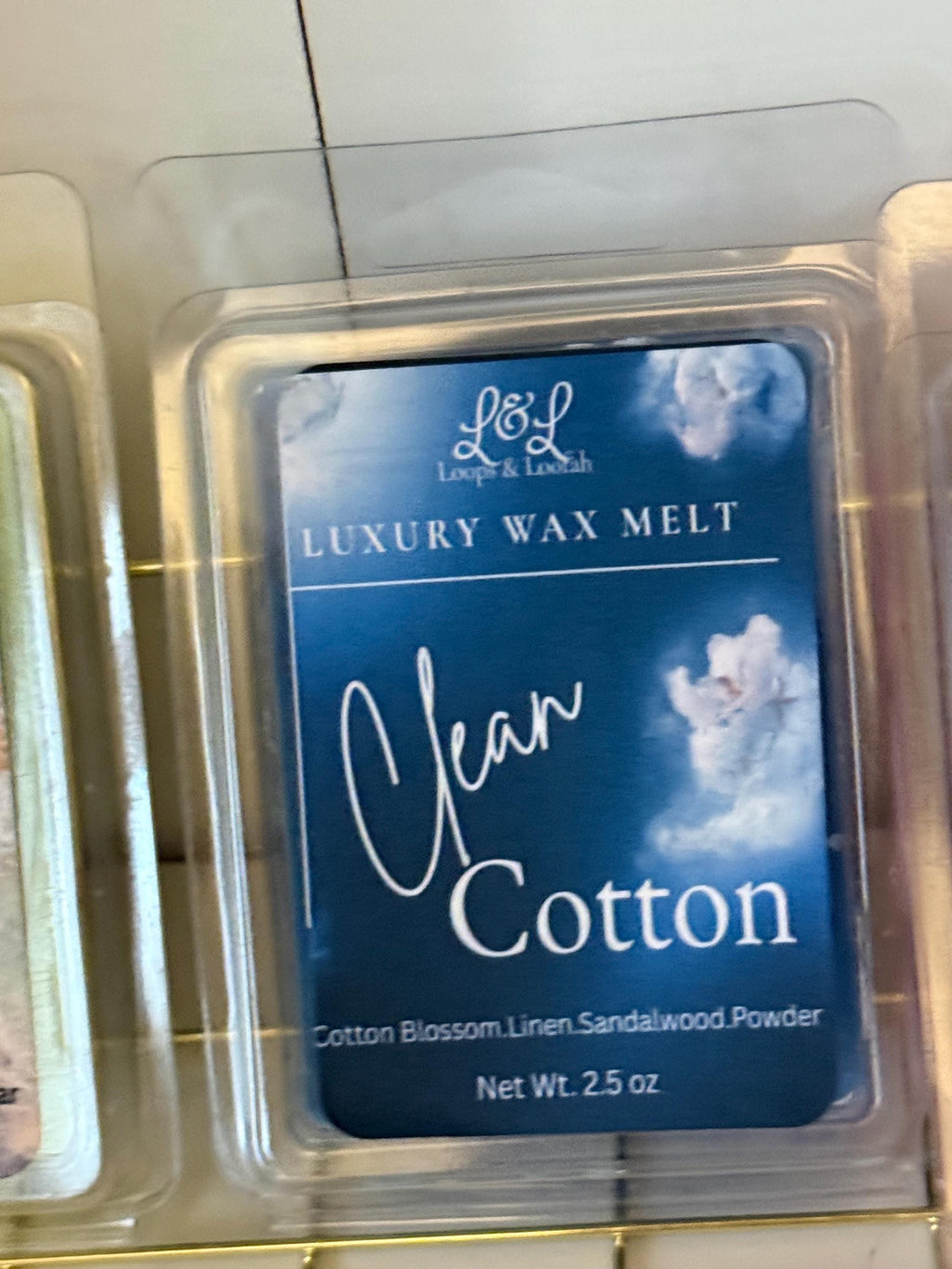 Premium Soy Wax Melts - Hand Poured, Highly Fragranced Home Scents